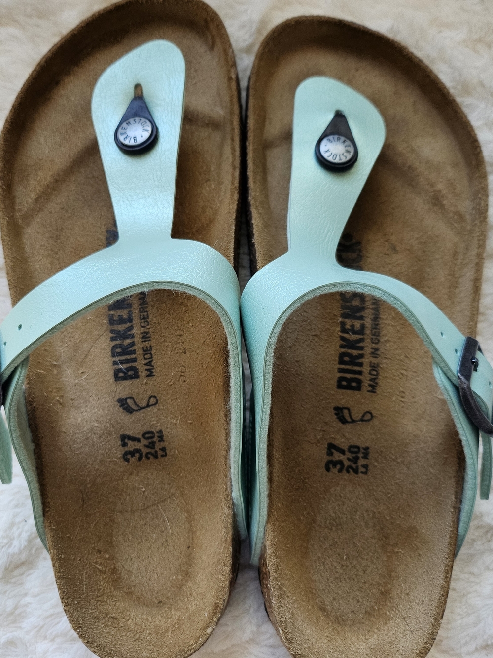 Birkenstock Gizeh Mint Green Thong Sandals - Picture 2 of 4